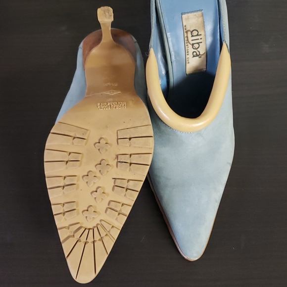 Slide on pointy toe clug (approx. 3inches) - Picture 2 of 4